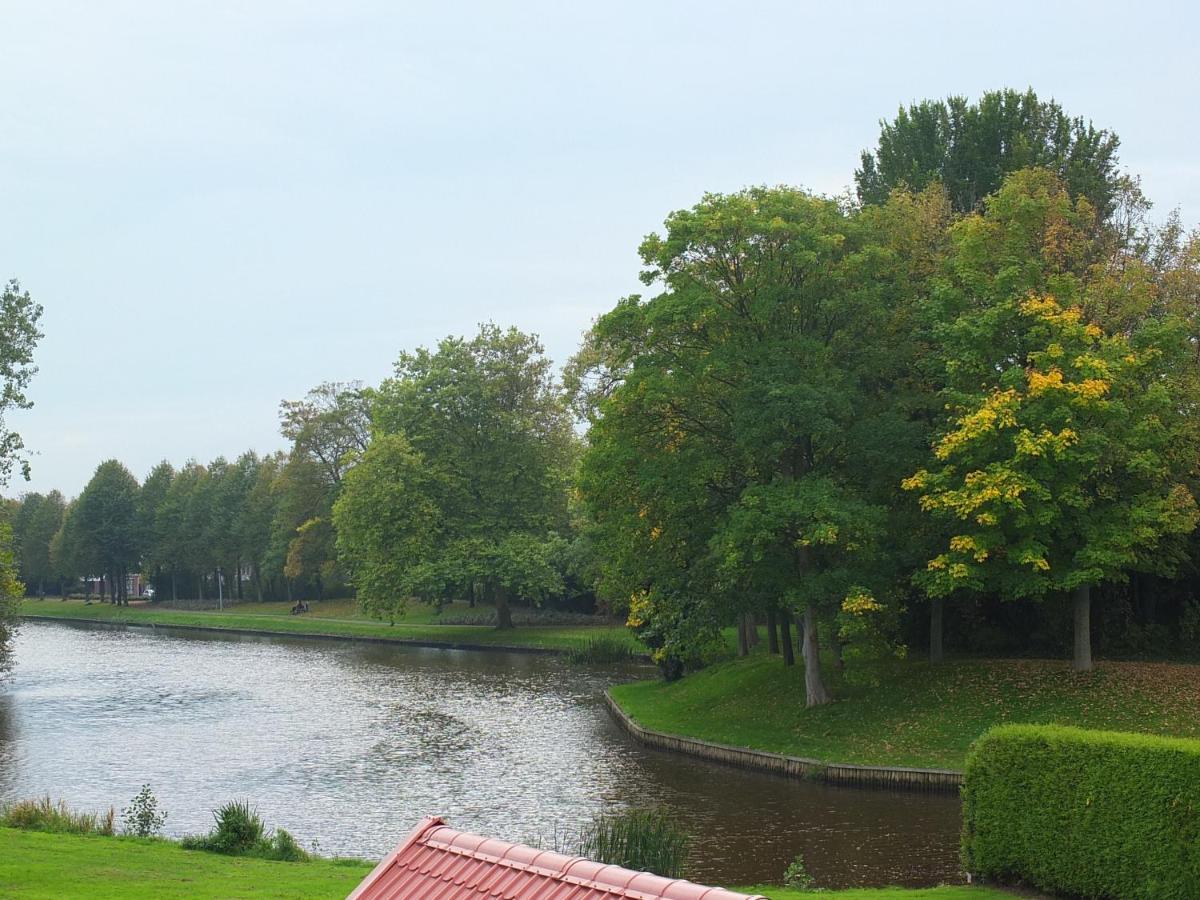 B&B Ferdivedaasje Dokkum Extérieur photo