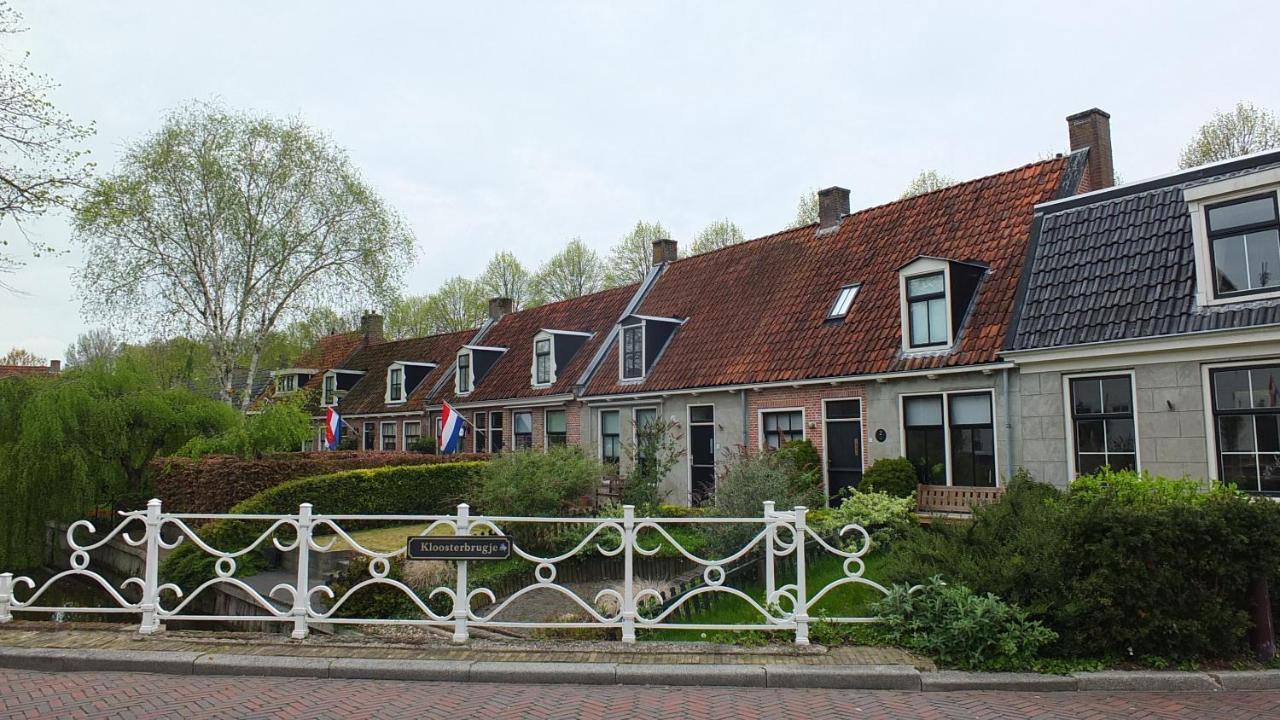 B&B Ferdivedaasje Dokkum Extérieur photo